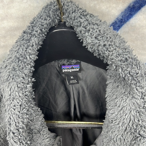 Patagonia Women’s Los Gatos Fleece Vest - Picture 5 of 9